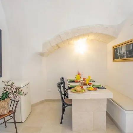 Casa Tosca - Vista Mare オストゥーニ